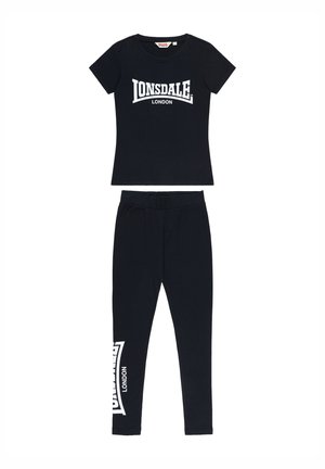 Black Lonsdale London set with short-sleeve crew-neck T-shirt and slim-fit leggings, white logo on chest and lower left leg.