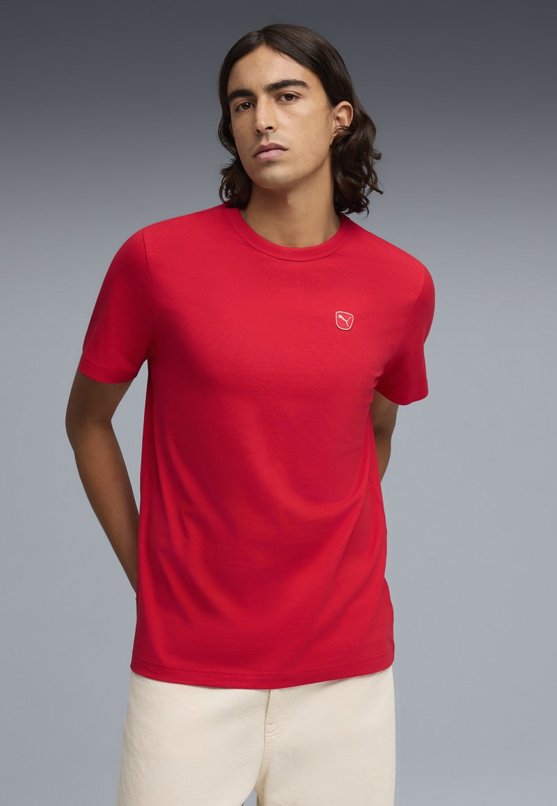 Puma ESS ELEVATED - Jednoduché tričko - for all time red