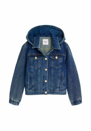 Blå denimjakke med fastmonteret hætte, knapholt lukning foran, to brystlommer med klap og elastiske manchetter.