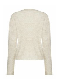Lichtbeige gebreide trui met lange mouwen, een ronde halslijn en een zachte, gestructureerde afwerking. Geen zichtbare sluitingen of patronen.