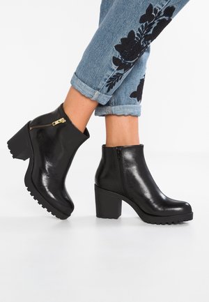 Vagabond Boots à talons - black