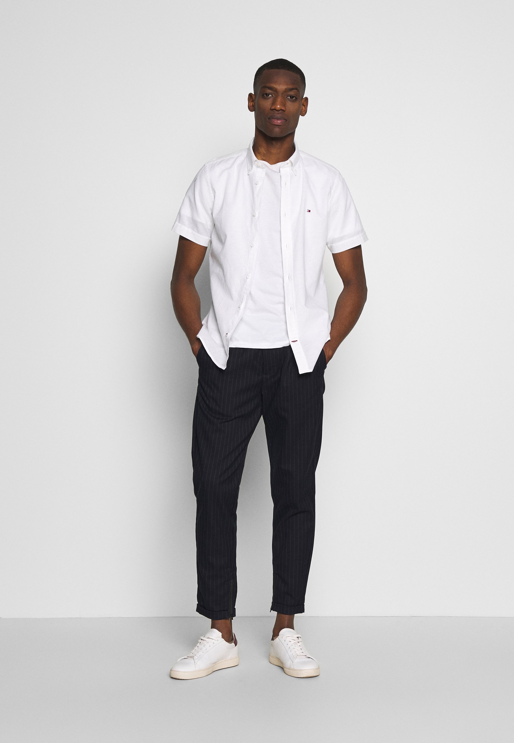 Herren SLIM SHIRT - Hemd Herren SLIM SHIRT - Hemd