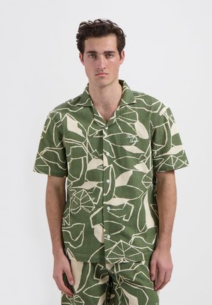 PLANTS - Shirt - green