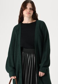 ONLY Carmakoma CARMIRLA NEW LS   - Jopica - dark green