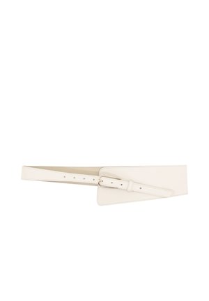 White wide leather belt with an asymmetrical shape and a metal buckle fastened through multiple holes.