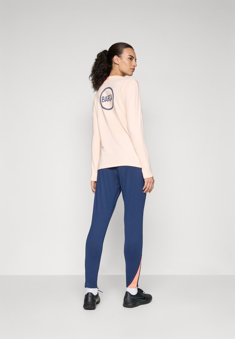Nike Performance FC BARCELONA STRIKE THIRD PANT - Klubové oblečení - midnight navy/bright mango