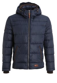Chaqueta acolchada azul marino con capucha, que cuenta con un cierre frontal, dos bolsillos laterales con acentos marrones y una etiqueta en la parte inferior izquierda.