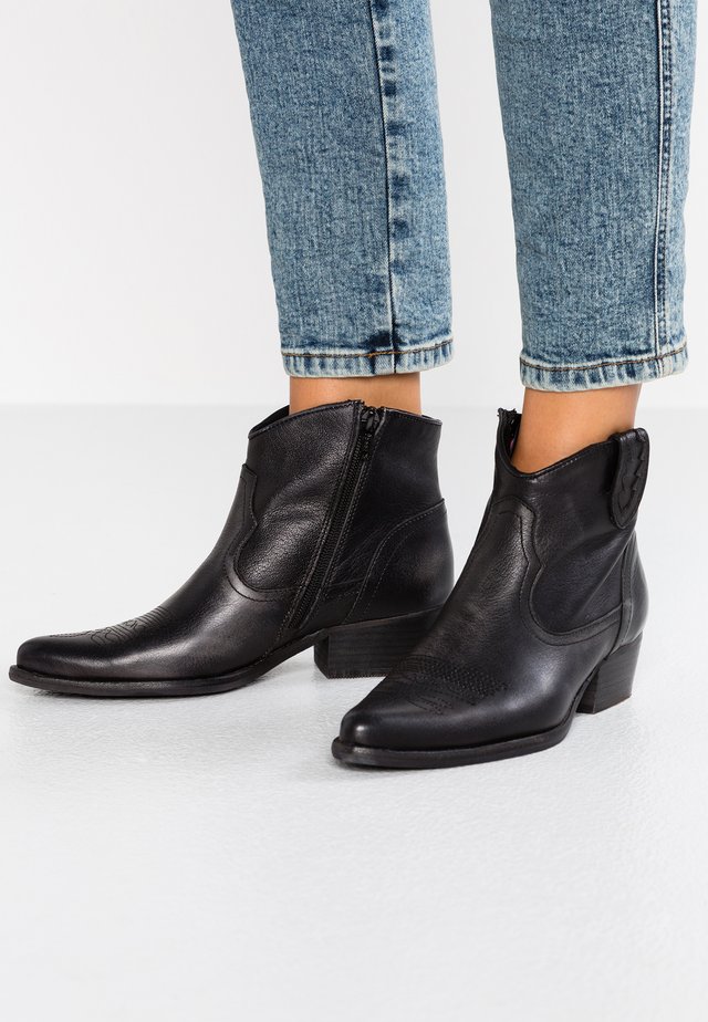 WEST - Cowboy-/Bikerlaarsjes - lavado black