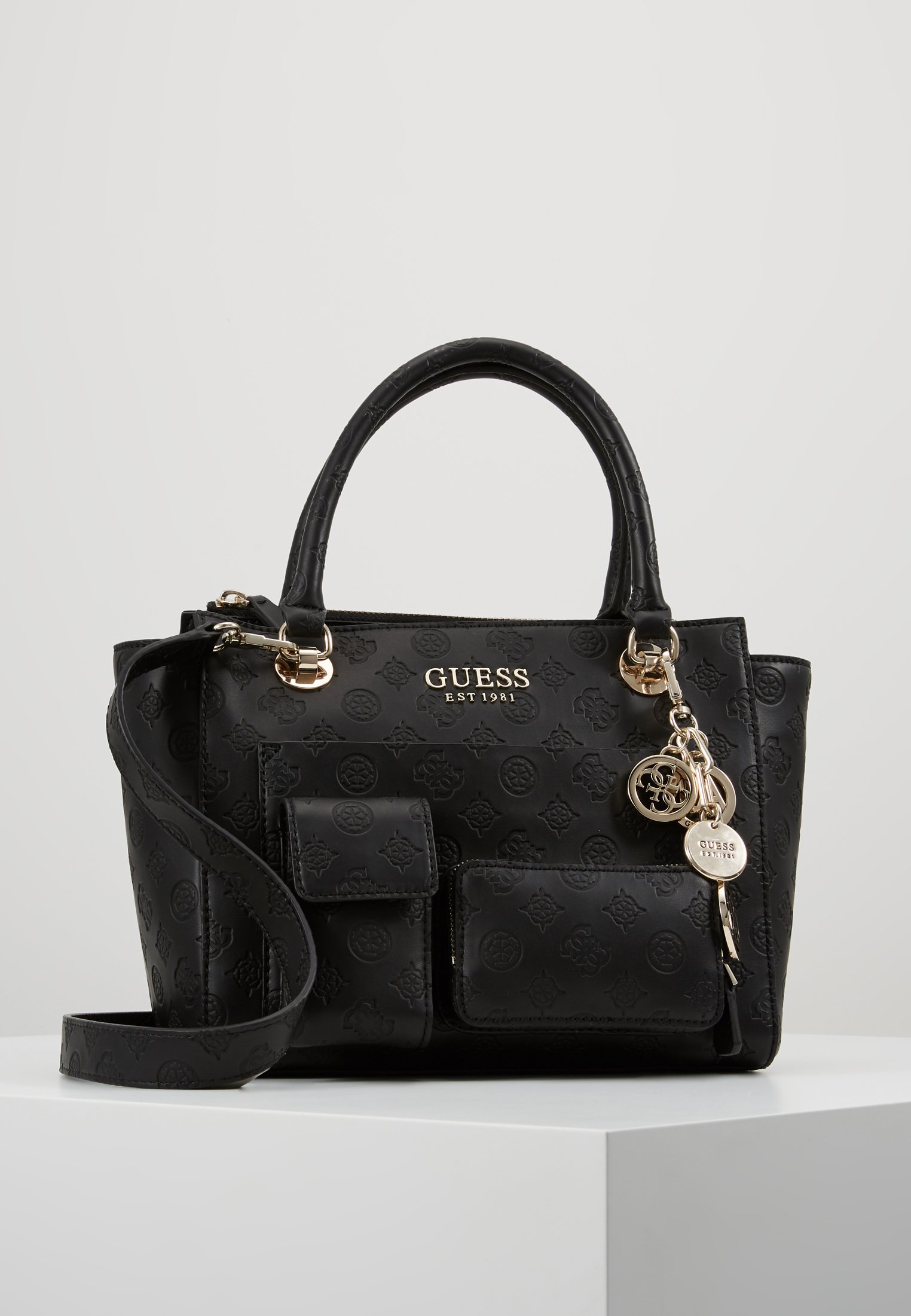 Guess ILENIA POCKET SATCHEL Håndveske black Zalando.no Guess ILENIA POCKET SATCHEL Håndveske black Zalando.no