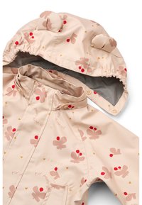 Αδιάβροχο μπουφάν ανοιχτό ροζ με κουκούλα διακοσμημένη με αυτιά αρκούδας, λουλουδένια σχέδια και διακριτικό κείμενο. Διαθέτει κλείσιμο με κουμπιά και πλαϊνές τσέπες.
