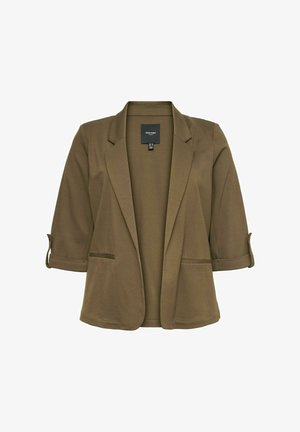 Blazer verde oliva hecho de tela suave, con solapa muesca, mangas de tres cuartos y dos bolsillos frontales.