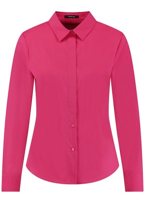 Fuchsia langarmshirt met een knoopsluiting aan de voorkant, klassieke kraag, zachte textuur en ronde onderkant. Bevat vijf bijpassende knopen.