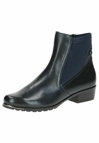 Botine ankla navy din piele, cu o finisare netedă și panouri laterale din suede. Prezintă un toc mic pătrat și un accent subtil cu un nasture.