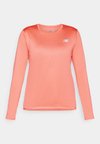 SPORT ESSENTIALS LONG SLEEVE - Pikkade varrukatega topp - drift red