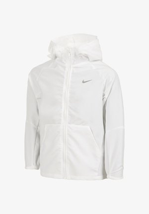 Chaqueta blanca de Nike con cremallera y capucha, fabricada con un tejido ligero. Presenta un logotipo sutil, dos bolsillos frontales y puños elásticos.