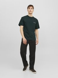 Jack & Jones JORVESTERBRO BACK SS CREW NECK  - T-shirts print - magical forest