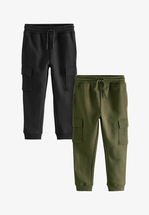 Sort og olivengrøn cargo sweatpants med elastisk talje, justerbar snor og sidelommer. Blødt stof med en afslappet pasform.
