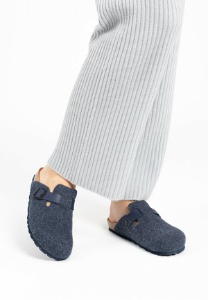 MOKE - Muiltjes - navy blue