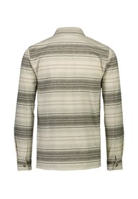 Camicia da uomo a maniche lunghe color beige con righe orizzontali grigie, polsini con bottoni e colletto classico. Tessuto testurizzato con motivo sottile.