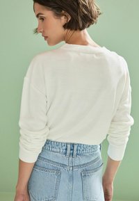 Next COSY CREW NECK  - Džemper - ecru white