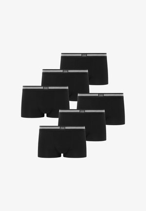 Zwarte boxershorts in een verpakking van zes, gemaakt van zachte stof met een grijs gestreepte elastische tailleband en een logotag op de voorkant.
