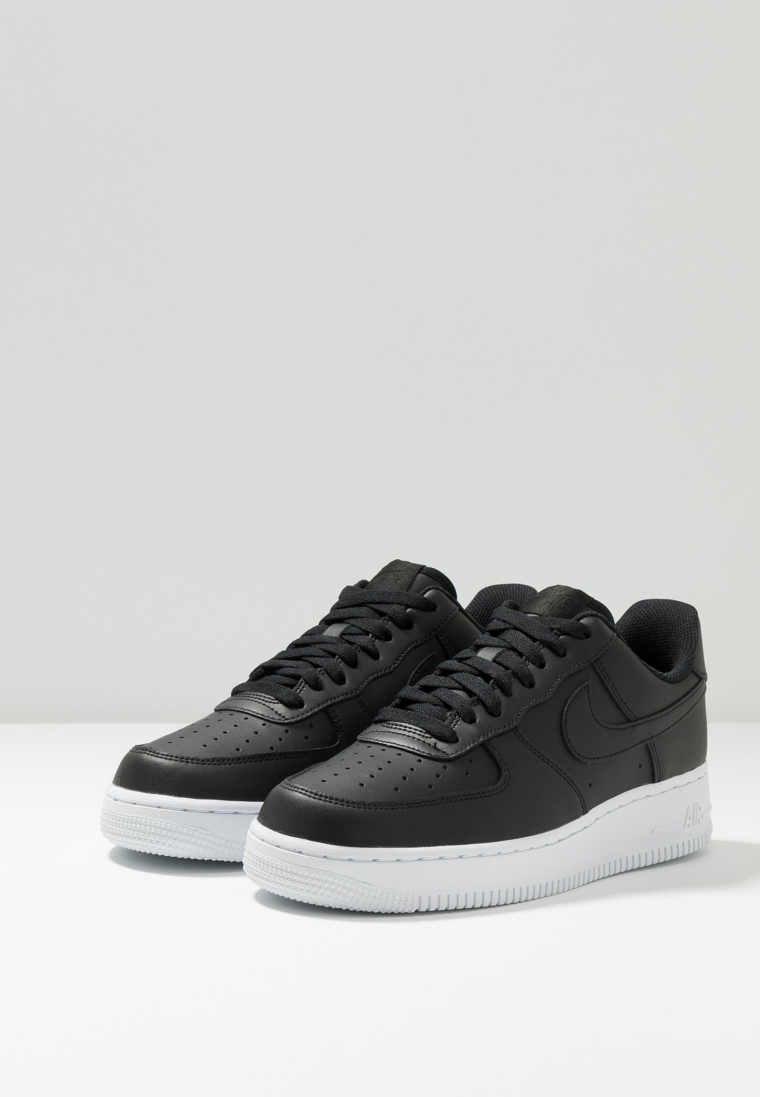 Nike Sportswear AIR FORCE - Sneaker low - black/white/schwarz - Zalando.ch