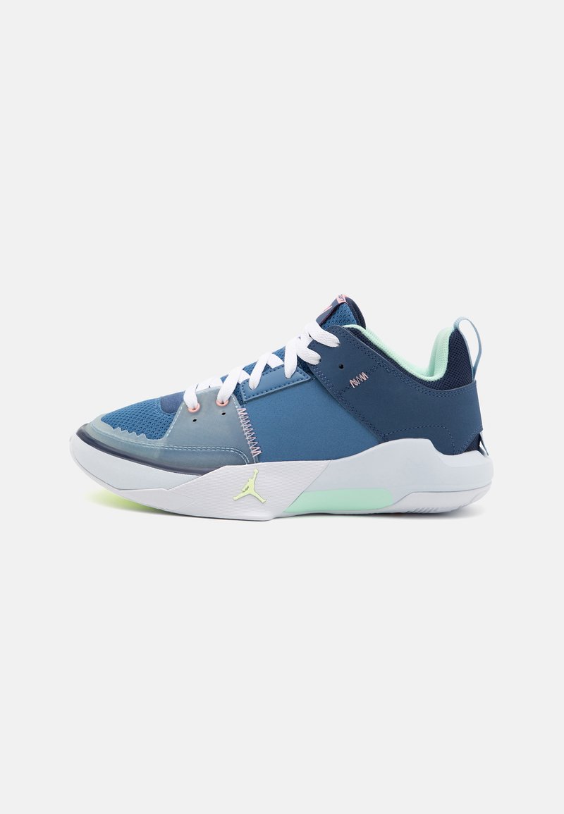 Jordan JORDAN ONE TAKE 5 UNISEX - Basketbola apavi - blue