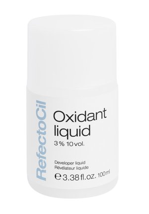 White 100ml bottle labeled "RefectoCil Oxidant liquid 3% 10 vol. Developer liquid" for hair or cosmetic use.