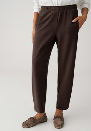CITY PANTS IN FINE MELANGE LOOK - Pantaloni - coffee bean