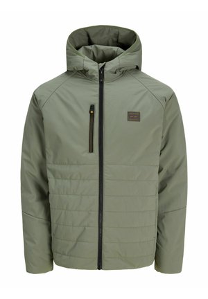 Veste à capuche vert clair avec fermeture éclair à l'avant, fermeture éclair verticale sur la poche poitrine et petit patch logo carré sur la poitrine.