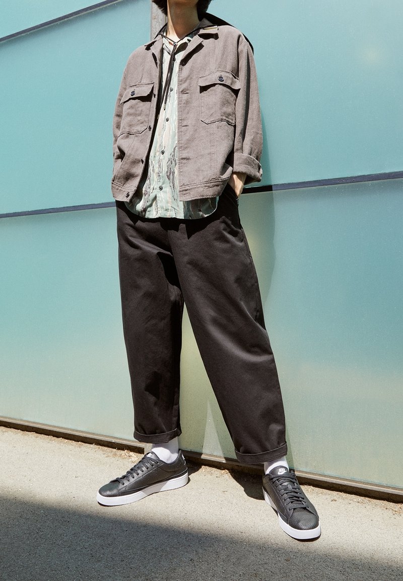 Nike Sportswear Baskets basses - black