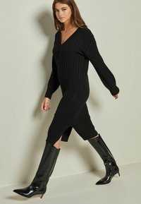 Next V-NECK - Pulóverruha - black
