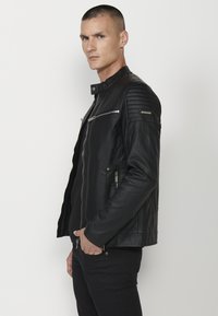 Koroshi EFFECT - Giacca in similpelle - black