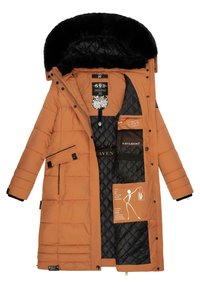 Oranje pufferjas met een afneembare zwarte faux fur capuchon, gevoerd met een zwart gewatteerd interieur, dubbele zijzakken en meerdere binnenlabels.