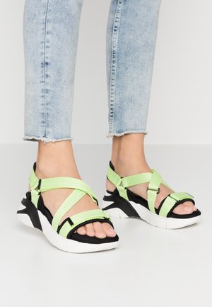 Tamaris WOMS SANDALS - Wedge sandals - lime neon