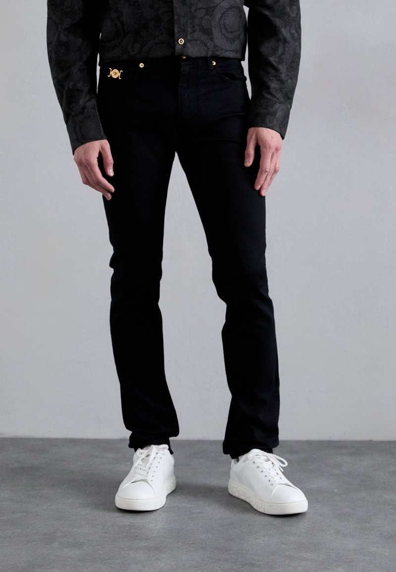 Versace - PANT REACTIVE - Straight leg jeans - black, Enlarge