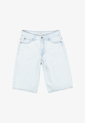 Lyseblå denim knælange shorts med forreste knap, lynlås, bæltestropper og forlommer.