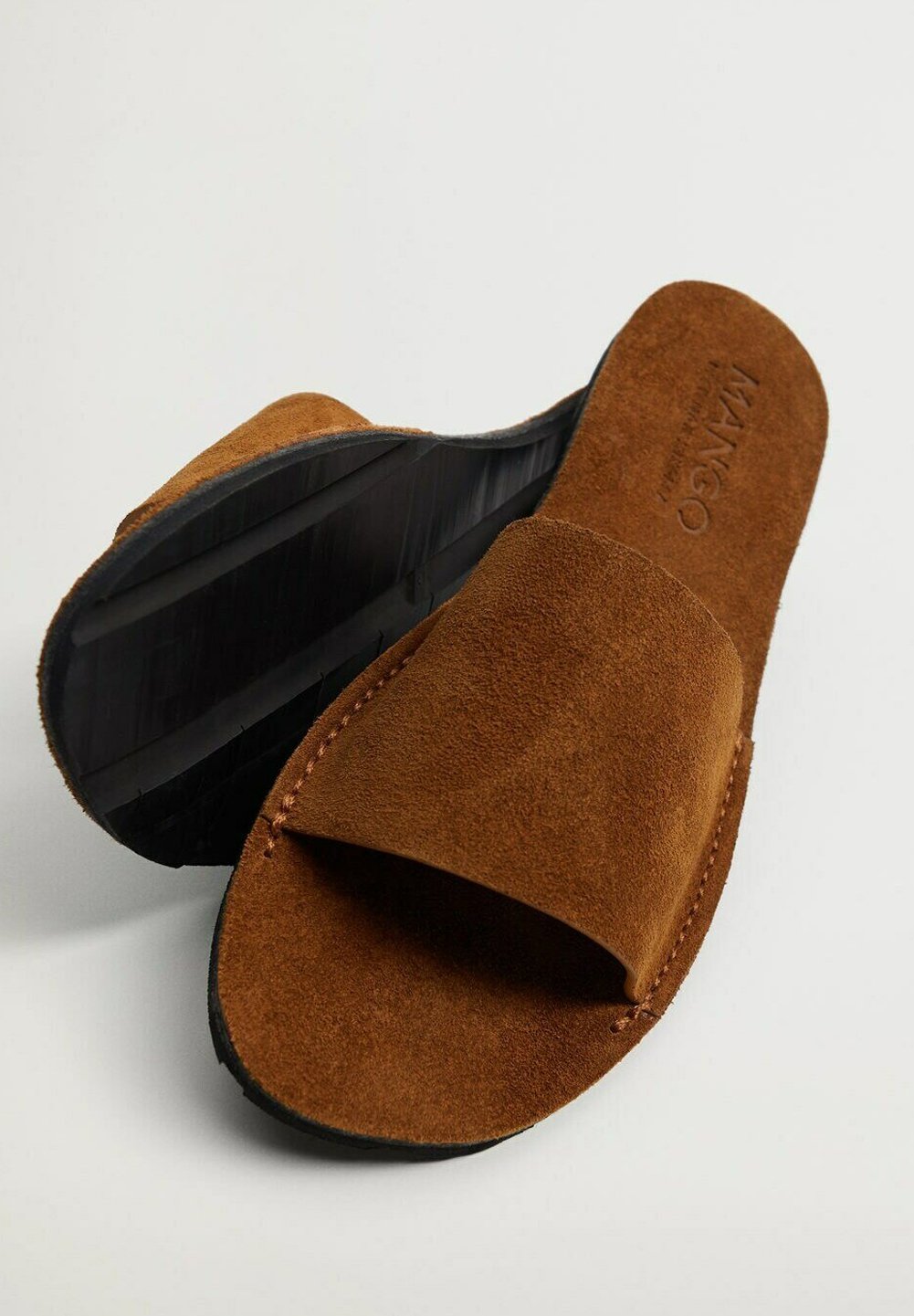 sandalia plana mango