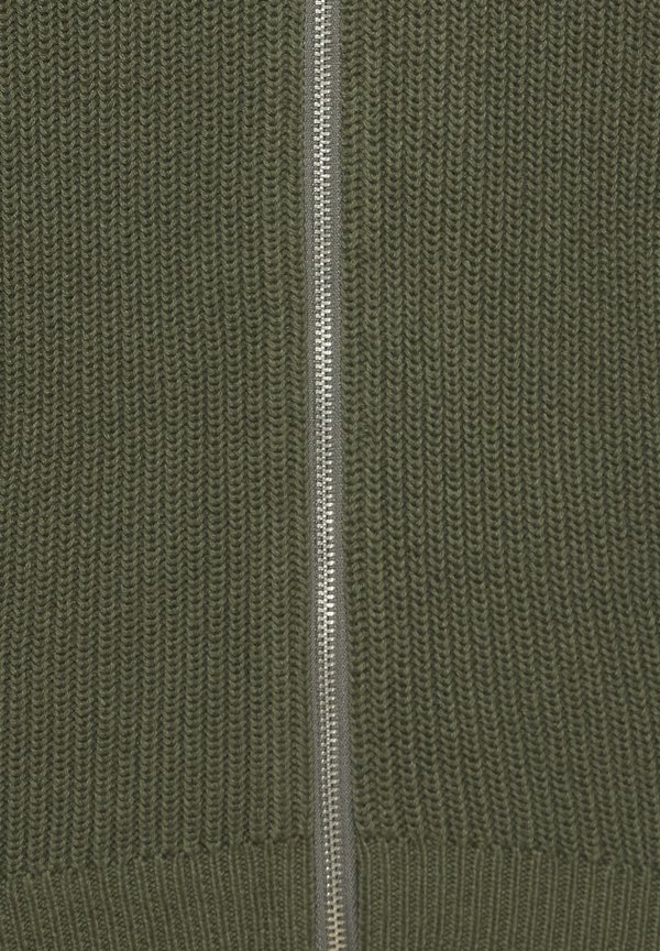 CFKurt - Cardigan - beetle3