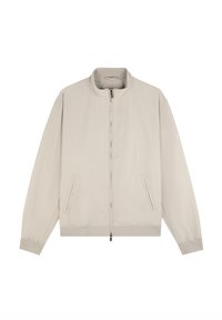 Chaqueta ligera beige con cremallera frontal, cuello alzado, bolsillos laterales y puños de canalé. Tejido suave con características de diseño minimalista.