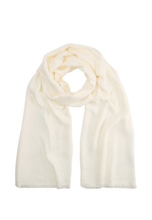 Zacht ivoorkleurige sjaal losjes opgevouwen met een gladde textuur en subtiele franjes aan de randen, op een witte achtergrond.