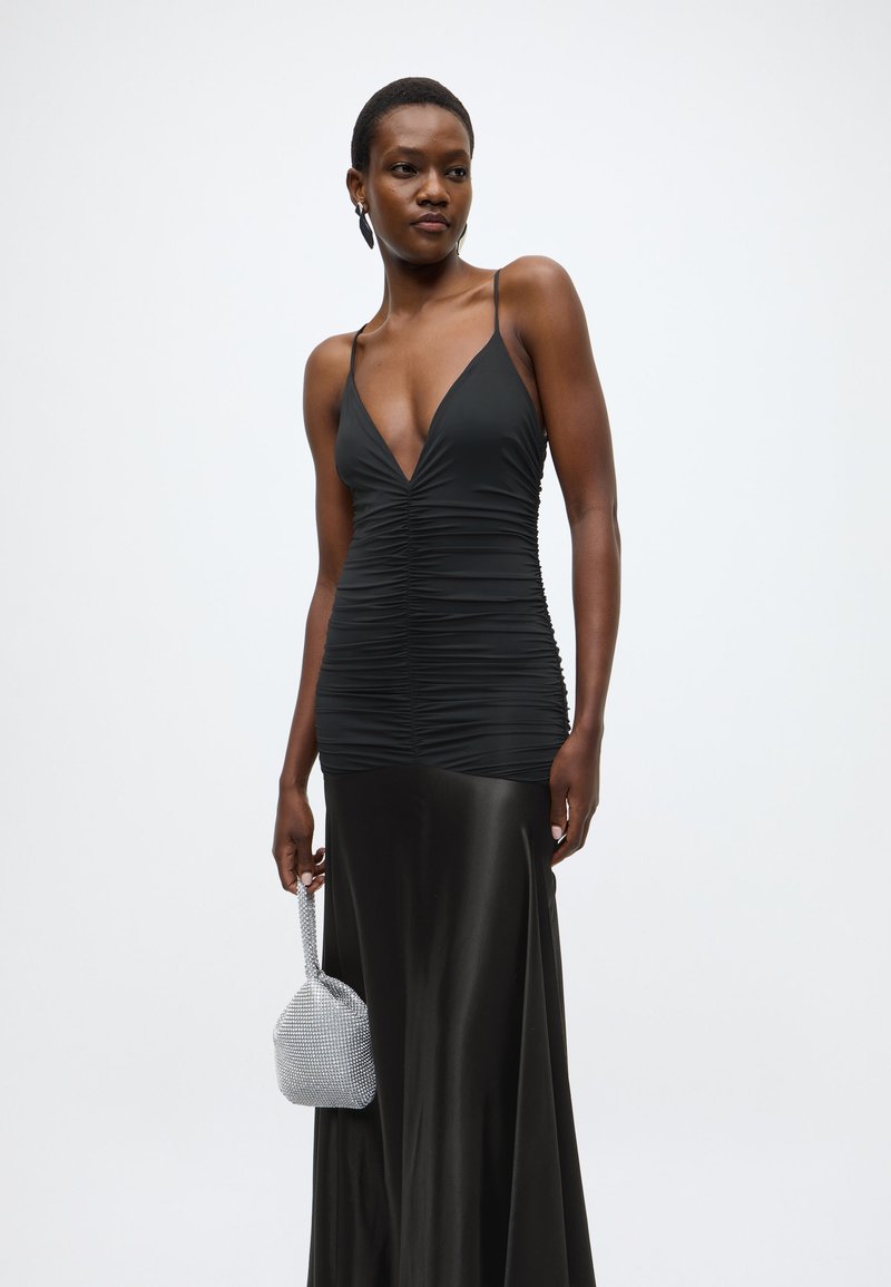 Bardot LAVANDA CONTRAST MAXI DRESS - Cocktail dress / Party dress - black -  Zalando.ie