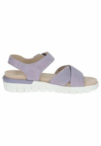 Sandaña de ante morado claro con tiras entrelazadas, plantilla acolchada y suela de goma blanca que cuenta con grandes surcos para mayor tracción.