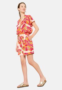 LolaLiza Shorts - fuschia pink