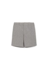 Pantaloni corti grigi con un sottile motivo a righe, realizzati in un tessuto testurizzato. Presentano una chiusura frontale con bottone e un design frontale piatto.