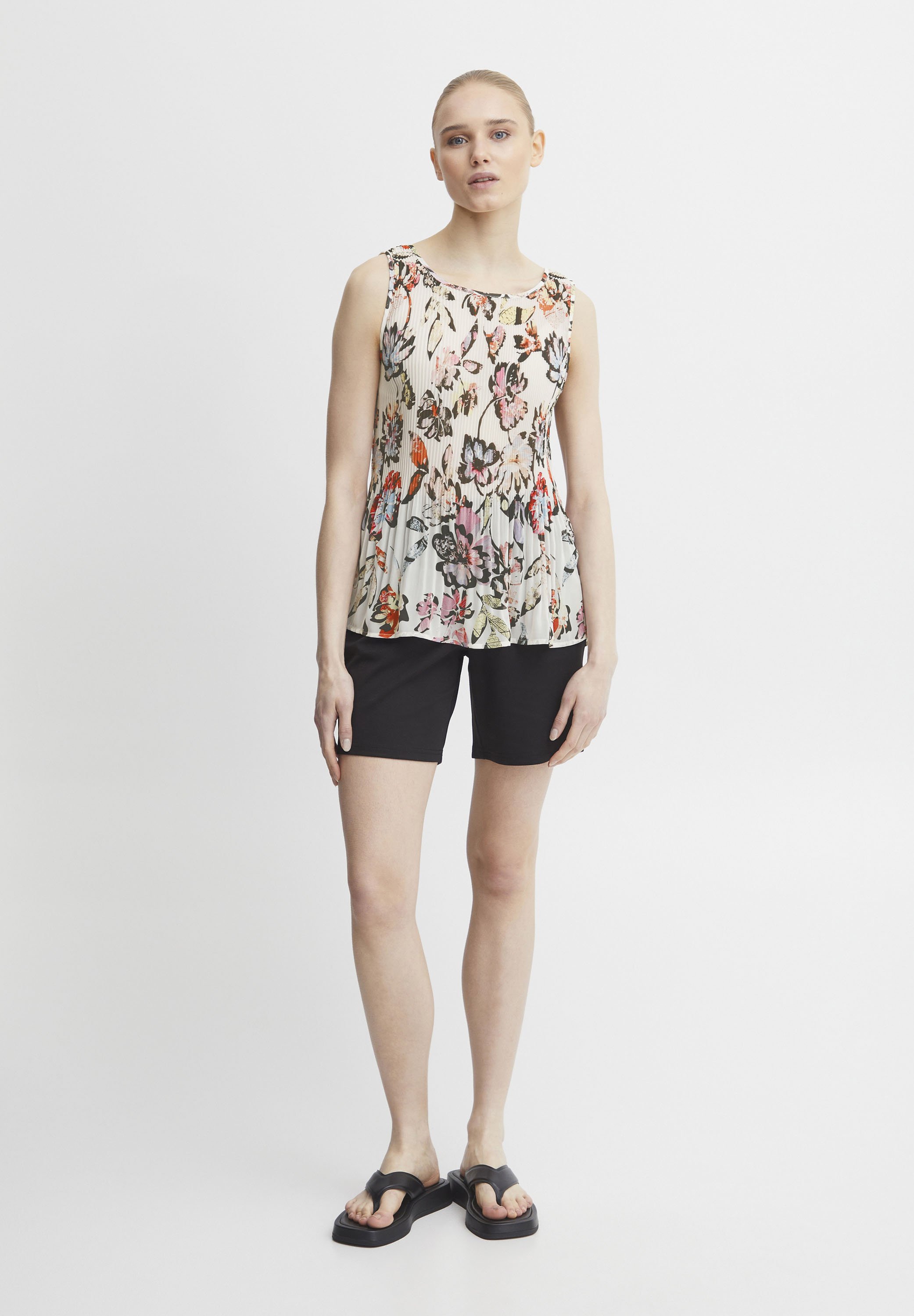 売れ筋商品|||イチ Tシャツ レディース トップス IHElly - Blouse - crystal gray collage print ICHI IHElly - Blouse - crystal gray collage print/multi