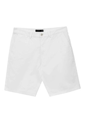 Shorts en coton blanc avec une fermeture à bouton, des passants de ceinture et deux poches latérales. Texture lisse, coupe droite sans motifs visibles.