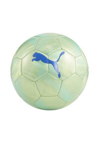 Zaļš futbola bumbas modelis ar sešstūru rakstu, kurā ir zils Puma logo. Virsma ir spīdīga, ar strukturētu apdari.