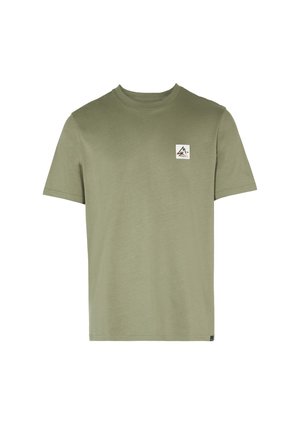 T-shirt verde oliva a maniche corte con collo rotondo e piccola toppa quadrata con logo sul petto sinistro.