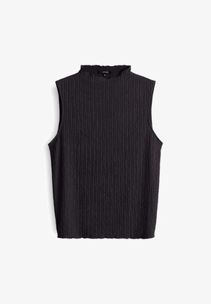 Zwarte mouwloze top met een hoge halslijn, gemaakt van een gestructureerde, ribbelstof en met een golvende onderrand. Etiket zichtbaar aan de binnenkant van de kraag.